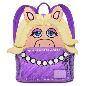 Brand new straight from Disney Miss Piggy Back Pack!